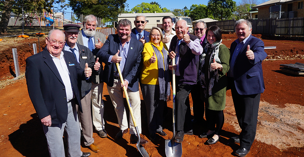 Yellowbridge Sod Turning Large